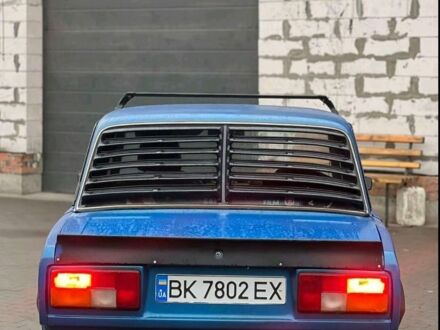 Синій ВАЗ 2105, об'ємом двигуна 1.6 л та пробігом 1 тис. км за 2222 $, фото 1 на Automoto.ua