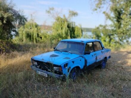 ВАЗ 2105 1983 в Днепре (Днепропетровске) на Automoto.ua Синий ВАЗ 2105, объемом двигателя 1.3 л и пробегом 749 тыс. км за 10000 $, фото 1 на Automoto.ua