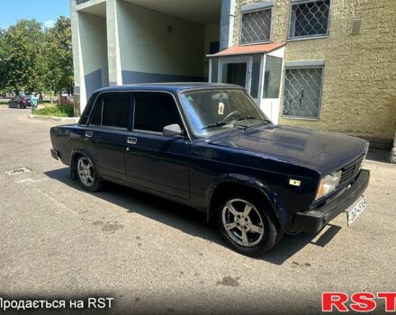 Синий ВАЗ 2105, объемом двигателя 1.5 л и пробегом 300 тыс. км за 650 $, фото 1 на Automoto.ua