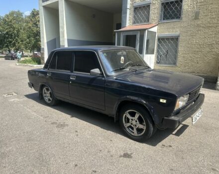 Синий ВАЗ 2105, объемом двигателя 1.5 л и пробегом 300 тыс. км за 653 $, фото 1 на Automoto.ua