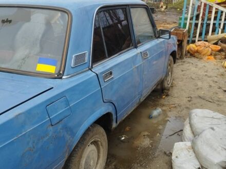 Синий ВАЗ 2105, объемом двигателя 0 л и пробегом 777 тыс. км за 356 $, фото 1 на Automoto.ua