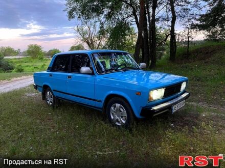 Синій ВАЗ 2105, об'ємом двигуна 1.2 л та пробігом 90 тис. км за 1250 $, фото 1 на Automoto.ua