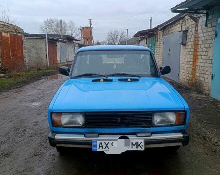 Синий ВАЗ 2105, объемом двигателя 1.5 л и пробегом 200 тыс. км за 700 $, фото 1 на Automoto.ua