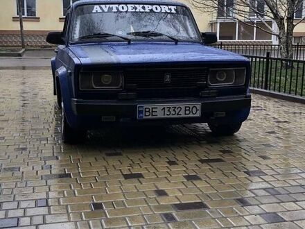 ВАЗ 2105 1985 у Миколаєві на Automoto.ua Синій ВАЗ 2105, об'ємом двигуна 1.3 л та пробігом 1 тис. км за 2200 $, фото 1 на Automoto.ua