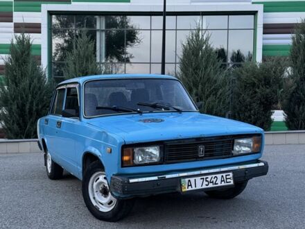 ВАЗ 2105 1985 в Славянске на Automoto.ua Синий ВАЗ 2105, объемом двигателя 1.5 л и пробегом 66 тыс. км за 605 $, фото 1 на Automoto.ua