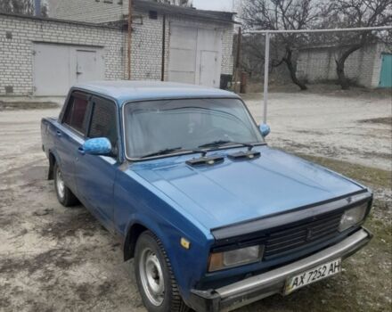 Синий ВАЗ 2105, объемом двигателя 2 л и пробегом 100 тыс. км за 400 $, фото 1 на Automoto.ua