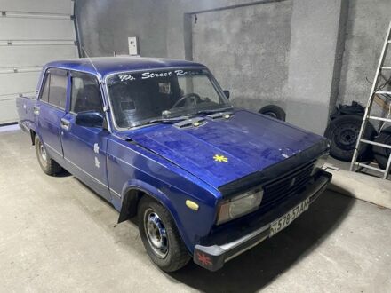 Синий ВАЗ 2105, объемом двигателя 1.3 л и пробегом 220 тыс. км за 350 $, фото 1 на Automoto.ua