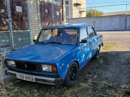 ВАЗ 2105 1986 в Славянске на Automoto.ua Синий ВАЗ 2105, объемом двигателя 1.5 л и пробегом 3 тыс. км за 484 $, фото 1 на Automoto.ua