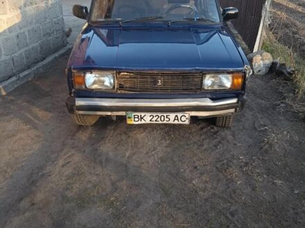 ВАЗ 2105 1988 в Сарнах на Automoto.ua Синий ВАЗ 2105, объемом двигателя 0 л и пробегом 150 тыс. км за 800 $, фото 1 на Automoto.ua