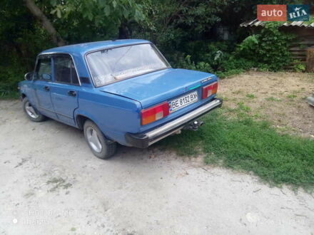 ВАЗ 2105 1988 в Изяслве на Automoto.ua Синий ВАЗ 2105, объемом двигателя 1.3 л и пробегом 222 тыс. км за 530 $, фото 1 на Automoto.ua