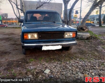 Синий ВАЗ 2105, объемом двигателя 1.5 л и пробегом 111 тыс. км за 450 $, фото 1 на Automoto.ua