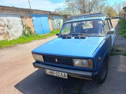 ВАЗ 2105 1988 в Кривом Роге на Automoto.ua Синий ВАЗ 2105, объемом двигателя 1.3 л и пробегом 76 тыс. км за 1000 $, фото 1 на Automoto.ua