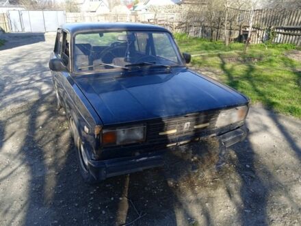 ВАЗ 2105 1989 в Днепре (Днепропетровске) на Automoto.ua Синий ВАЗ 2105, объемом двигателя 1 л и пробегом 1 тыс. км за 600 $, фото 1 на Automoto.ua