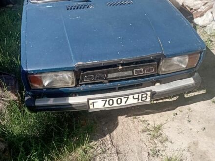 ВАЗ 2105 1989 в Заставной на Automoto.ua Синий ВАЗ 2105, объемом двигателя 1.5 л и пробегом 1000 тыс. км за 350 $, фото 1 на Automoto.ua