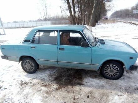ВАЗ 2105 1989 у Чернівцях на Automoto.ua Синій ВАЗ 2105, об'ємом двигуна 0 л та пробігом 76 тис. км за 999 $, фото 1 на Automoto.ua