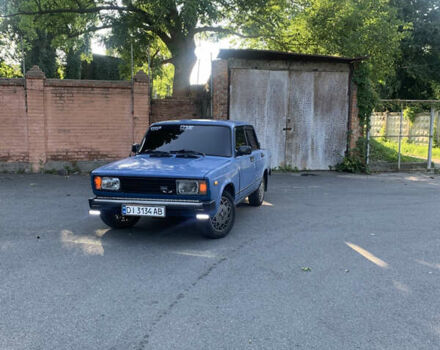 Синий ВАЗ 2105, объемом двигателя 1.5 л и пробегом 100 тыс. км за 1300 $, фото 1 на Automoto.ua