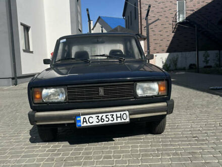 Синий ВАЗ 2105, объемом двигателя 1.45 л и пробегом 150 тыс. км за 1000 $, фото 1 на Automoto.ua