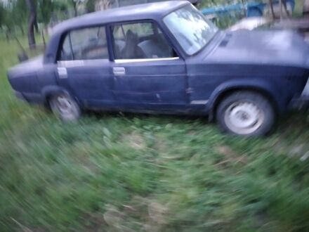 ВАЗ 2105 1992 в Хоростков на Automoto.ua Синий ВАЗ 2105, объемом двигателя 0 л и пробегом 150 тыс. км за 250 $, фото 1 на Automoto.ua