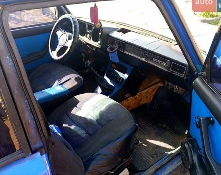 Синий ВАЗ 2105, объемом двигателя 1.5 л и пробегом 100 тыс. км за 700 $, фото 1 на Automoto.ua