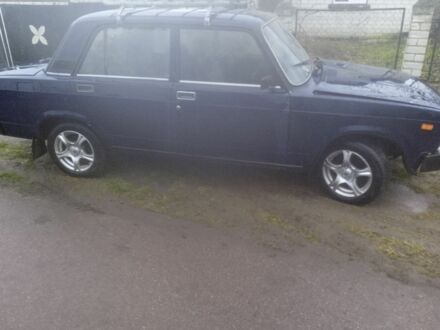 Синій ВАЗ 2105, об'ємом двигуна 1 л та пробігом 125 тис. км за 381 $, фото 1 на Automoto.ua