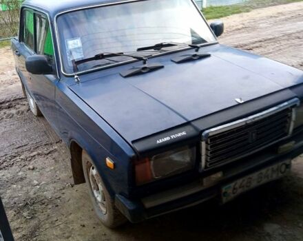 Синий ВАЗ 2105, объемом двигателя 1.5 л и пробегом 250 тыс. км за 520 $, фото 1 на Automoto.ua