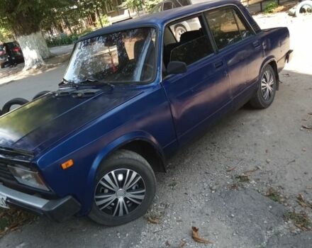 Синий ВАЗ 2105, объемом двигателя 1.5 л и пробегом 1 тыс. км за 651 $, фото 1 на Automoto.ua