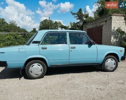Синий ВАЗ 2105, объемом двигателя 1.5 л и пробегом 195 тыс. км за 1550 $, фото 1 на Automoto.ua