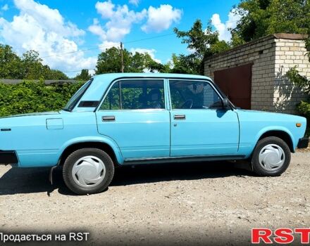Синий ВАЗ 2105, объемом двигателя 1.5 л и пробегом 195 тыс. км за 1450 $, фото 1 на Automoto.ua