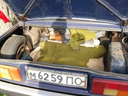 Синий ВАЗ 2105, объемом двигателя 0 л и пробегом 26 тыс. км за 595 $, фото 1 на Automoto.ua