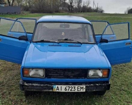 Синий ВАЗ 2105, объемом двигателя 1.5 л и пробегом 250 тыс. км за 710 $, фото 1 на Automoto.ua