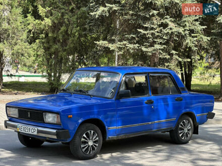 ВАЗ 2105 1999 в Днепре (Днепропетровске) на Automoto.ua Синий ВАЗ 2105, объемом двигателя 1.5 л и пробегом 235 тыс. км за 799 $, фото 1 на Automoto.ua