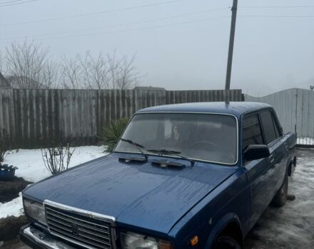 Синий ВАЗ 2105, объемом двигателя 0 л и пробегом 300 тыс. км за 800 $, фото 1 на Automoto.ua