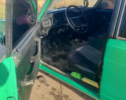 Зеленый ВАЗ 2105, объемом двигателя 2 л и пробегом 120 тыс. км за 881 $, фото 6 на Automoto.ua