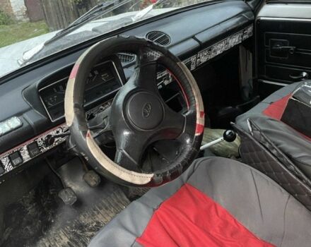 Зеленый ВАЗ 2105, объемом двигателя 0 л и пробегом 1000 тыс. км за 550 $, фото 7 на Automoto.ua