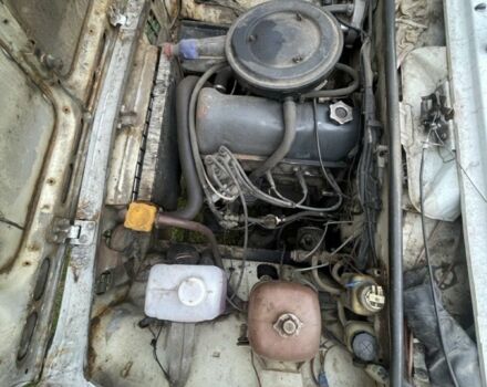 Зеленый ВАЗ 2105, объемом двигателя 0 л и пробегом 1000 тыс. км за 550 $, фото 9 на Automoto.ua