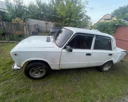 Зеленый ВАЗ 2105, объемом двигателя 0 л и пробегом 1000 тыс. км за 550 $, фото 4 на Automoto.ua