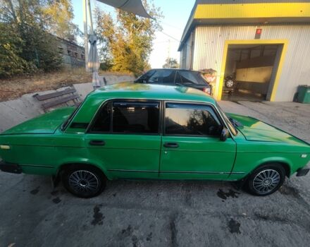 Зеленый ВАЗ 2105, объемом двигателя 1.2 л и пробегом 200 тыс. км за 700 $, фото 5 на Automoto.ua