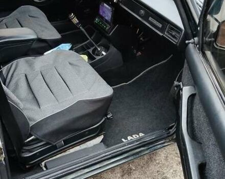 Зеленый ВАЗ 2105, объемом двигателя 1.3 л и пробегом 10 тыс. км за 1286 $, фото 6 на Automoto.ua