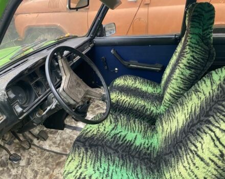 Зеленый ВАЗ 2105, объемом двигателя 1.5 л и пробегом 17 тыс. км за 621 $, фото 3 на Automoto.ua