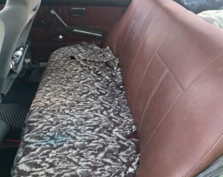 ВАЗ 2105 1983 в Днепре (Днепропетровске) на Automoto.ua Зеленый ВАЗ 2105, объемом двигателя 1.3 л и пробегом 77 тыс. км за 1300 $, фото 2 на Automoto.ua