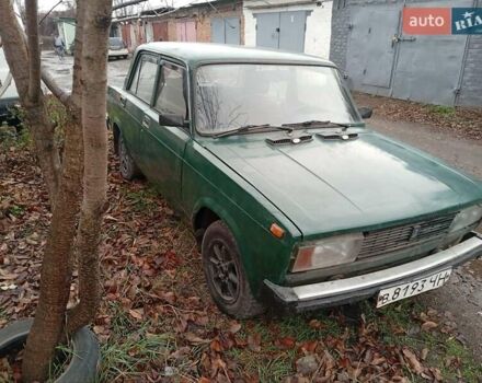 Зеленый ВАЗ 2105, объемом двигателя 0 л и пробегом 300 тыс. км за 450 $, фото 4 на Automoto.ua