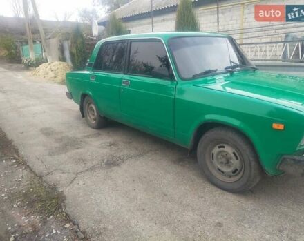 ВАЗ 2105 1983 в Павлограде на Automoto.ua Зеленый ВАЗ 2105, объемом двигателя 1.5 л и пробегом 100 тыс. км за 1071 $, фото 7 на Automoto.ua