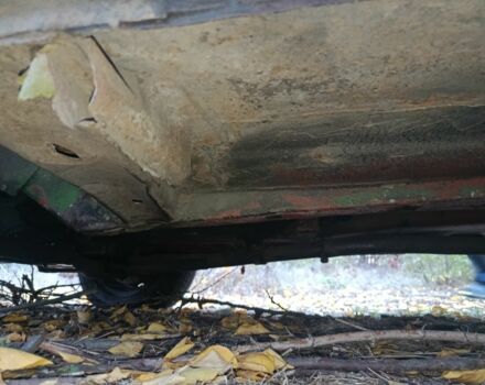 Зелений ВАЗ 2105, об'ємом двигуна 1.2 л та пробігом 110 тис. км за 288 $, фото 6 на Automoto.ua