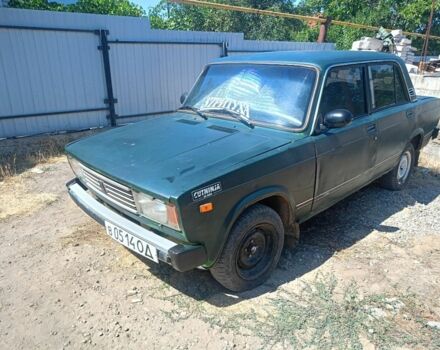 Зеленый ВАЗ 2105, объемом двигателя 1.5 л и пробегом 500 тыс. км за 450 $, фото 1 на Automoto.ua