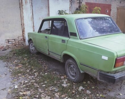 ВАЗ 2105 1984 в Кропивницком (Кировограде) на Automoto.ua Зеленый ВАЗ 2105, объемом двигателя 1.5 л и пробегом 800 тыс. км за 253 $, фото 2 на Automoto.ua