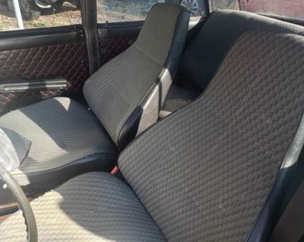 Зеленый ВАЗ 2105, объемом двигателя 1.5 л и пробегом 500 тыс. км за 450 $, фото 11 на Automoto.ua