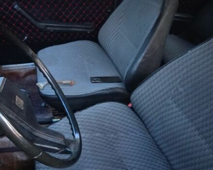 Зеленый ВАЗ 2105, объемом двигателя 1.5 л и пробегом 500 тыс. км за 450 $, фото 12 на Automoto.ua