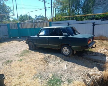 Зеленый ВАЗ 2105, объемом двигателя 1.5 л и пробегом 500 тыс. км за 450 $, фото 7 на Automoto.ua