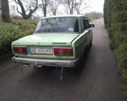 Зеленый ВАЗ 2105, объемом двигателя 1.3 л и пробегом 300 тыс. км за 652 $, фото 3 на Automoto.ua