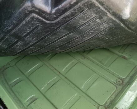 Зеленый ВАЗ 2105, объемом двигателя 0 л и пробегом 100 тыс. км за 800 $, фото 4 на Automoto.ua